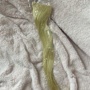 24” Blonde pony tail extension- NEW